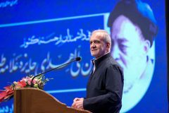 پزشکیان: در دنیای امروز همه مشکلات راه حل دارند پزشکیان: در دنیای امروز همه مشکلات راه حل دارند