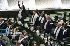 مجلس شورای اسلامی طرح تعلیق همکاری ایران با آژانس را تصویب کرد مجلس شورای اسلامی طرح تعلیق همکاری ایران با آژانس را تصویب کرد