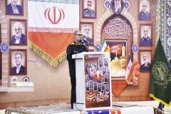 فرمانده سپاه ایلام: اتحاد و ایمان، رمز پیروزی ملت ایران در جنگ تحمیلی بود فرمانده سپاه ایلام: اتحاد و ایمان، رمز پیروزی ملت ایران در جنگ تحمیلی بود