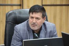فرماندار مهران: ذخیرهسازی آب اربعین امسال سه برابر شد/ امکان ذخیره ۳۰ میلیون بطری فرماندار مهران: ذخیرهسازی آب اربعین امسال سه برابر شد/ امکان ذخیره ۳۰ میلیون بطری