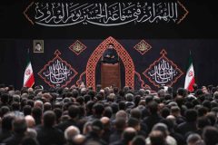مراسم عزاداری شب تاسوعای حسینی در حسینیه امام خمینی (ره) برگزار شد مراسم عزاداری شب تاسوعای حسینی در حسینیه امام خمینی (ره) برگزار شد