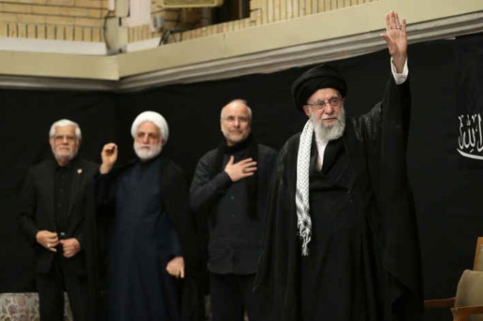 رهبر انقلاب: امشب آقای کریمی! «ای ایران» بخوان رهبر انقلاب: امشب آقای کریمی! «ای ایران» بخوان