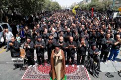 درسی از نماز خوف امام حسین (ع) در روز عاشورا درسی از نماز خوف امام حسین (ع) در روز عاشورا