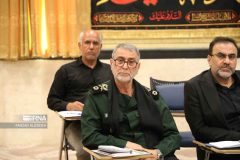 فرمانده سپاه ایلام: فداکاری نیروهای مسلح و ایستادگی ملت باید زنده و پررنگ بماند فرمانده سپاه ایلام: فداکاری نیروهای مسلح و ایستادگی ملت باید زنده و پررنگ بماند