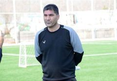 منتظر تماشای پرسپولیس با تفکرات هاشمیان هستیم/ بازیکنی که هیجان را به لیگ بیاورد نداریم منتظر تماشای پرسپولیس با تفکرات هاشمیان هستیم/ بازیکنی که هیجان را به لیگ بیاورد نداریم