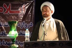 امام جمعه ایلام: خدمت به زائران اربعین با معرفت حسینی و مشارکت مردمی همراه باشد امام جمعه ایلام: خدمت به زائران اربعین با معرفت حسینی و مشارکت مردمی همراه باشد