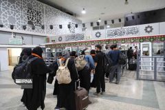 ۱۴ روز مانده به اربعین/ ۱۱۴ هزار زائر از مرز مهران تردد کردند ۱۴ روز مانده به اربعین/ ۱۱۴ هزار زائر از مرز مهران تردد کردند