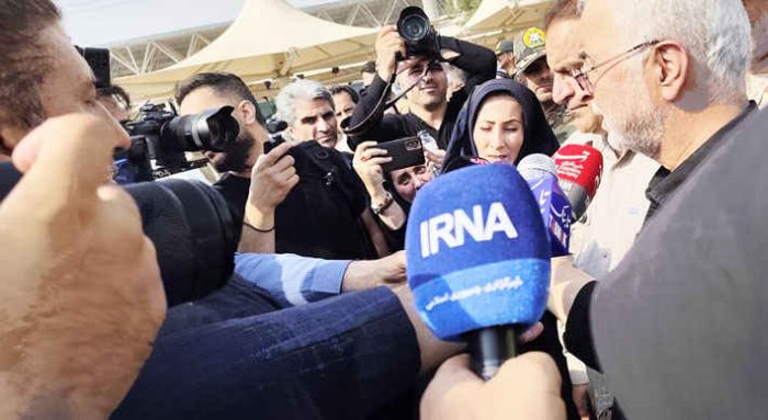 وزیر کشور: زوار سفر اربعین را به روزهای پایانی موکول نکنند وزیر کشور: زوار سفر اربعین را به روزهای پایانی موکول نکنند