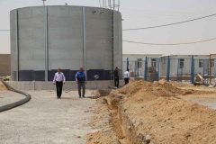 ۱۳۰ لیتر بر ثانیه آب پایدار برای زائران اربعین در مرز مهران تأمین شد ۱۳۰ لیتر بر ثانیه آب پایدار برای زائران اربعین در مرز مهران تأمین شد