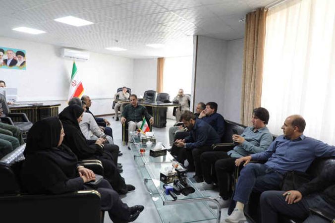 قدردانی نماینده مجلس از خدمات استاندار ایلام در مرز مهران قدردانی نماینده مجلس از خدمات استاندار ایلام در مرز مهران