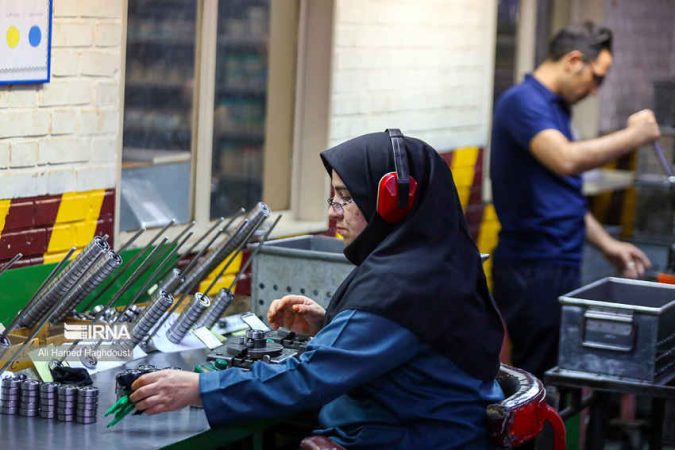 نبض تولید با احیا و افتتاح ۷۳۰ واحد صنعتی در هفته دولت نبض تولید با احیا و افتتاح ۷۳۰ واحد صنعتی در هفته دولت