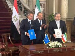 جزئیات مذاکرات ایران و آژانس از زبان وزیر خارجه؛ متن توافق با قانون مجلس منطبق است جزئیات مذاکرات ایران و آژانس از زبان وزیر خارجه؛ متن توافق با قانون مجلس منطبق است