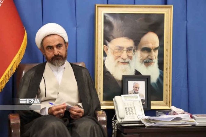 انتقاد تند امامجمعه ایلام از ضعف نظارت بر ساخت و سازهای غیرمجاز انتقاد تند امامجمعه ایلام از ضعف نظارت بر ساخت و سازهای غیرمجاز
