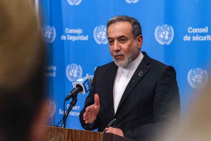 درباره جدال حقوقی ایران در شورای امنیت؛ از مستندسازی تخلف تروئیکا تا تقویت روایت ایران درباره جدال حقوقی ایران در شورای امنیت؛ از مستندسازی تخلف تروئیکا تا تقویت روایت ایران