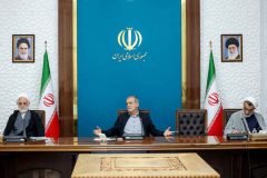 ادغام مراکز کم بازده علمی، با هدف تمرکز حمایتها بر دانشگاههای کارآمد ادغام مراکز کم بازده علمی، با هدف تمرکز حمایتها بر دانشگاههای کارآمد