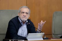 پزشکیان: نیروهای علمی را نباید به صرف یک اظهار نظر محروم کرد پزشکیان: نیروهای علمی را نباید به صرف یک اظهار نظر محروم کرد