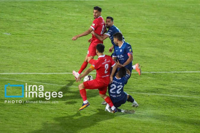 علیپور، تک و تنها؛ پرسپولیس با هاشمیان معمولیتر از همیشه! علیپور، تک و تنها؛ پرسپولیس با هاشمیان معمولیتر از همیشه!