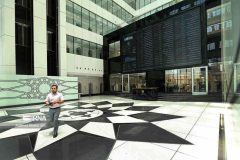 رفتار بازار تابع تصمیمات بانک مرکزی و جهت حرکت ارز است رفتار بازار تابع تصمیمات بانک مرکزی و جهت حرکت ارز است