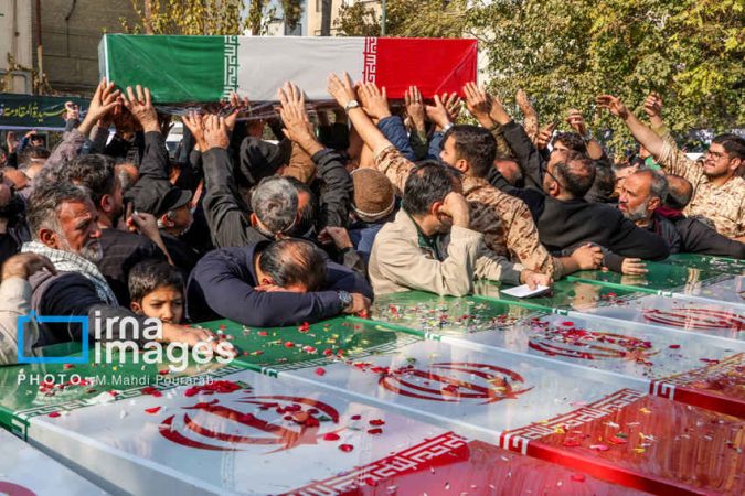 تشییع پیکر مطهر یکصد لاله‌ زهرایی در تهران
