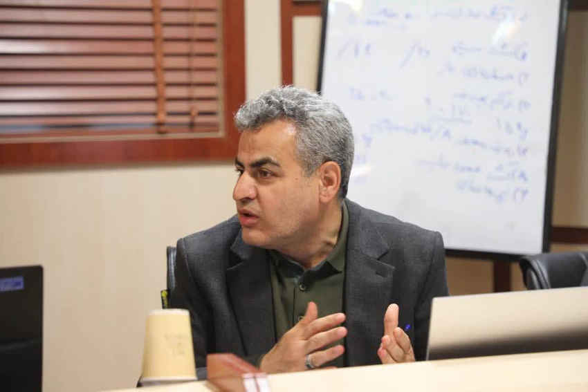 رئیس مرکز تحقیقات کشاورزی ایلام: توسعه پایدار نیازمند دادههای پژوهشی و مطالعات میدانی است