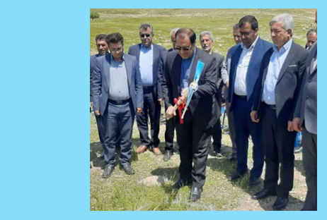 آغاز ساخت ۱۰ نیروگاه خورشیدی در ایلام آغاز ساخت ۱۰ نیروگاه خورشیدی در ایلام