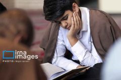 اعتکاف یک خانه‌نشینی عاشقانه و فرصتی طلایی است