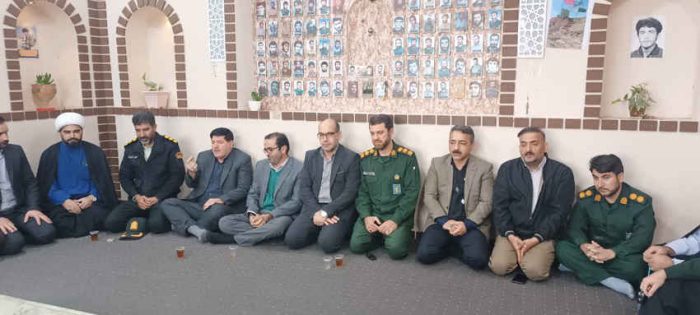 برگزاری اردوی تبیینی و راهیان نور ادارات شهرستان مهران