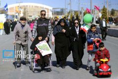 مادران دیروز، سازندگان عشق و ایمان امروز