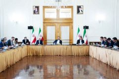 گزارش معاون وزیر خارجه به سفرای خارجی مستقر در تهران در مورد طرح مذاکراتی ایران