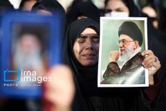 وداع با پیکر مطهر رهبر معظم انقلاب در مصلای امام خمینی(ره)