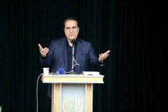 استاندار ایلام: نبود درآمد پایدار معضل اصلی شهرداری ها است استاندار ایلام: نبود درآمد پایدار معضل اصلی شهرداری ها است