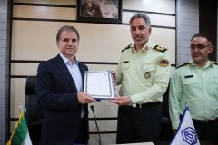 انعقاد تفاهم نامه همکاری علمی و تحقیقاتی مابین دانشگاه ایلام و فرماندهی انتظامی استان ایلام انعقاد تفاهم نامه همکاری علمی و تحقیقاتی مابین دانشگاه ایلام و فرماندهی انتظامی استان ایلام